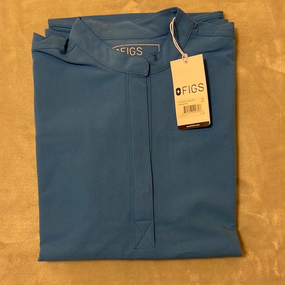 Women’s Capri Blue Rafaela scrub top